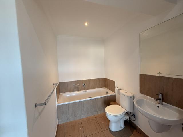 To Let 2 Bedroom Property for Rent in Observatory Western Cape